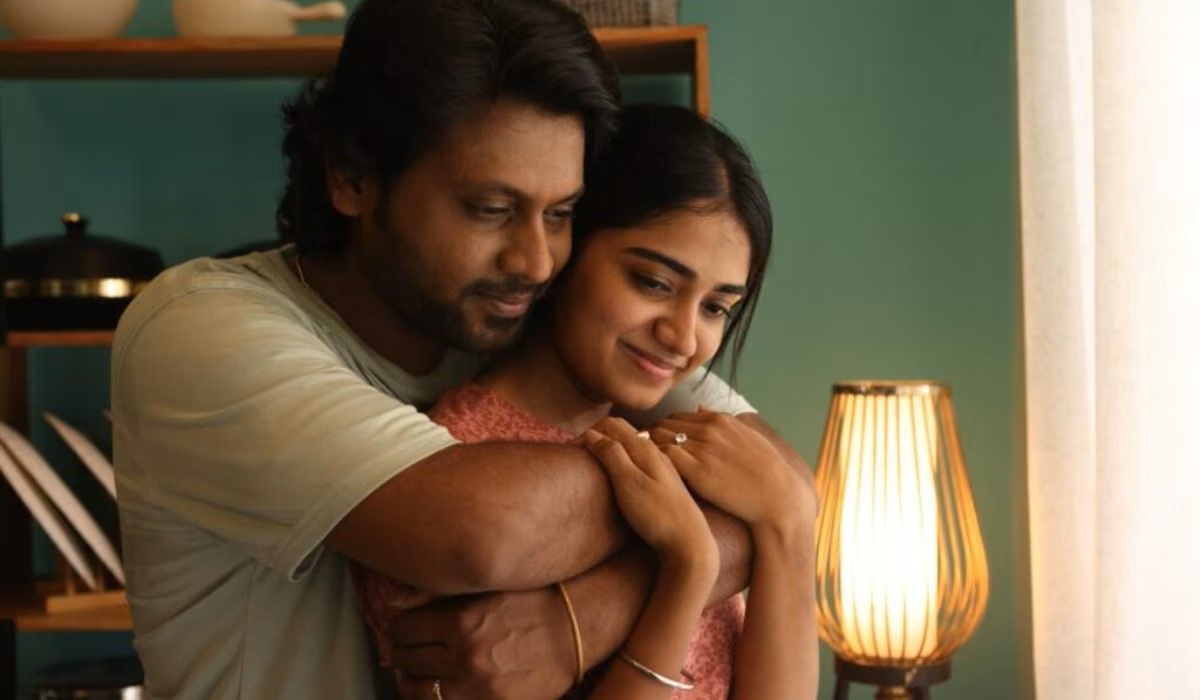 Aan Paavam Pollathathu Movie Review